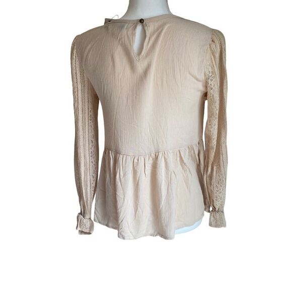 Francesca’s Peplum Lace Top Beige Sz XXS NWT - Picture 3 of 7